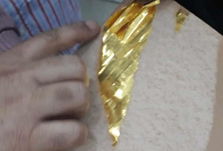 Lucknow : Un contrebandier surpris en train de cacher de l’or dans une perruque, action douanière à l’aéroport d’Amausi pour la deuxième journée consécutive