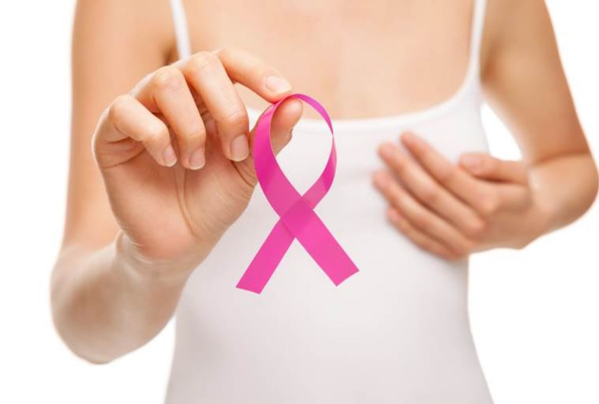 Know About The Symptoms Of Breast Cancer à¤œ à¤¨ à¤• à¤¯ à¤¹ à¤¤ à¤¹ à¤¸ à¤¤à¤¨ à¤• à¤¸à¤° à¤• à¤²à¤• à¤·à¤£ à¤• à¤¸ à¤•à¤° à¤¬ à¤° à¤¸ à¤Ÿ à¤• à¤¸à¤° à¤¸ à¤¬à¤š à¤µ Amar Ujala Hindi News Live