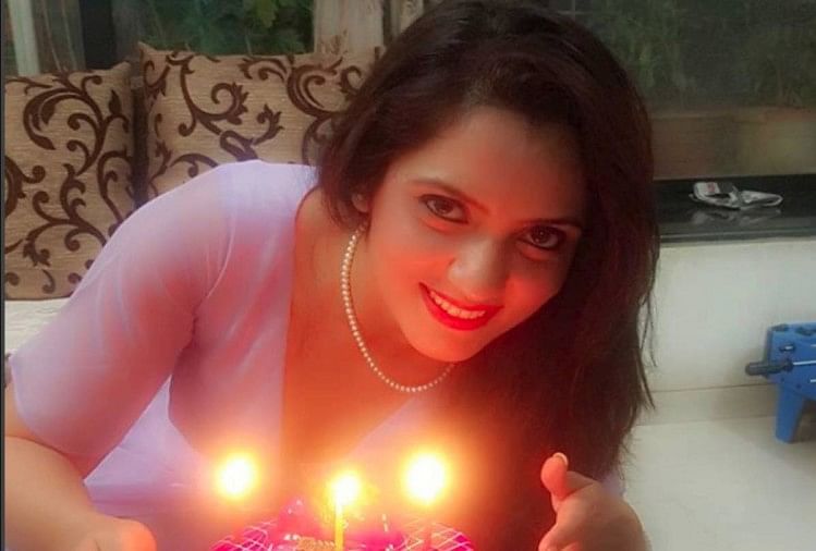 Yeh Dil Aashiqanaa Actress Jividha Astha Disappear From 5 Years Know Hr Everything à¤¯ à¤¦ à¤² à¤à¤¶ à¤ à¤¨ à¤ à¤¯ à¤à¤ à¤ à¤° à¤¸ à¤à¤à¤à¤² à¤à¤¹ à¤¹ à¤ªà¤¹à¤² à¤¹ à¤« à¤² à¤® à¤¸ à¤ªà¤°à¤¹ à¤ à¤« à¤° à¤­ à¤ à¤¯ à¤¨à¤¹ à¤® à¤² यूँ तो जिंदगी न मिलेगी दोबारा फिल्म को रिलीज़ हुए कई महीने बीत गए लेकिन फरहान अख्तर के कहे गए शेर आज तक लोगों के जुबान पर है.। जब जब दर्द का बादल छाया, जब गम का साया लहराया. yeh dil aashiqanaa actress jividha astha disappear from 5 years know hr everything à¤¯ à¤¦ à¤² à¤à¤¶ à¤ à¤¨ à¤ à¤¯ à¤à¤ à¤ à¤° à¤¸ à¤à¤à¤à¤² à¤à¤¹ à¤¹ à¤ªà¤¹à¤² à¤¹ à¤« à¤² à¤® à¤¸ à¤ªà¤°à¤¹ à¤ à¤« à¤° à¤­ à¤ à¤¯ à¤¨à¤¹ à¤® à¤²