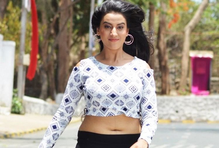 akshara singh