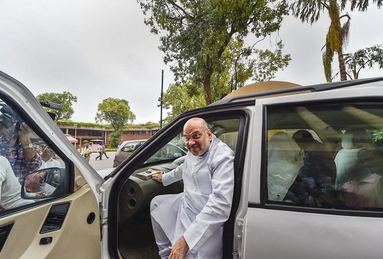 पश्चिम बंगाल में मारे गए भाजपा कार्यकर्ताओं के परिजनों से मिल सकते हैं अमित शाह अमित शाह (फाइल फोटो)