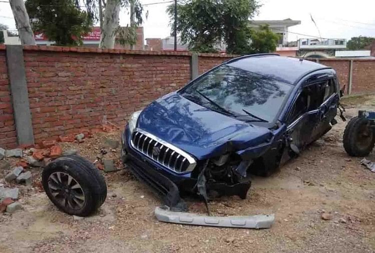 एक्सप्रेस-वे पर हुआ दर्दनाक हादसा, क्राइम ब्रांच इंस्पेक्टर की पत्नी की मौत और 2 घायल कन्नौज एक्सप्रेसवे रोड दुर्घटना
