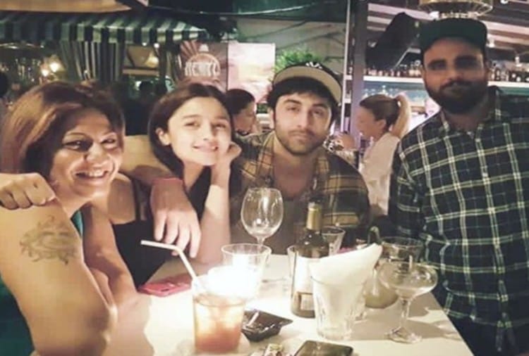 Image result for alia ranbir hindi à¤¨à¥à¤¯à¥‚à¥›