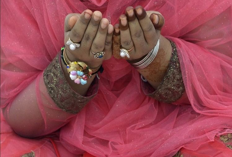 नमाज के लिए मस्जिद में महिलाओं के प्रवेश की मांग वाली याचिका सुप्रीम कोर्ट ने की खारिज सांकेतिक तस्वीर