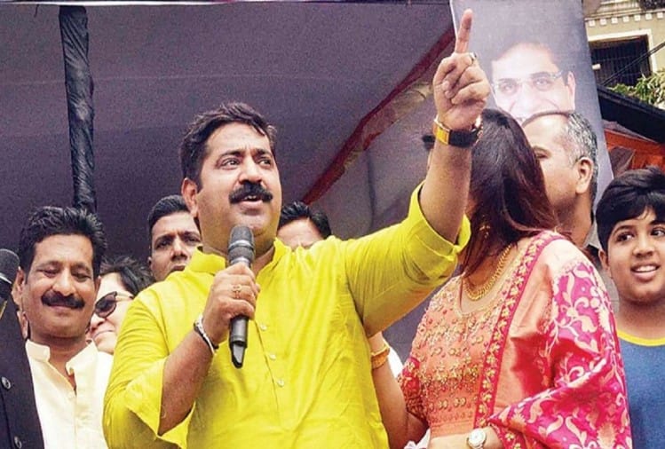 कांग्रेस नेता बोले- भाजपा विधायक की जीभ काटने वाले को दूंगा 5 लाख रुपये Ram Kadam