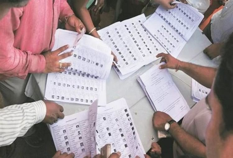 तेलंगाना चुनाव को दिव्यांग फ्रेंडली बनाने में जुटा आयोग, मिलेंगी कई सुविधाएं Commission is all set to make voting day friendly for People with Disabilities