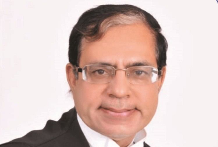 जस्टिस एके सीकरी (फाइल फोटो)