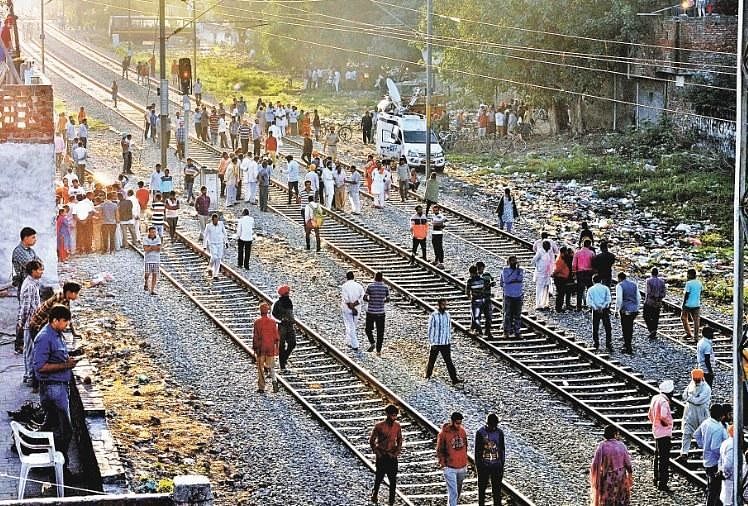 Amritsar Train Accident Railway Not Ready To Run Trains Without Punjab Government Permission र लव क एल न प ज ब सरक र क स व क त म लन पर द ड ग ट र न 59 ट र न प रभ व त