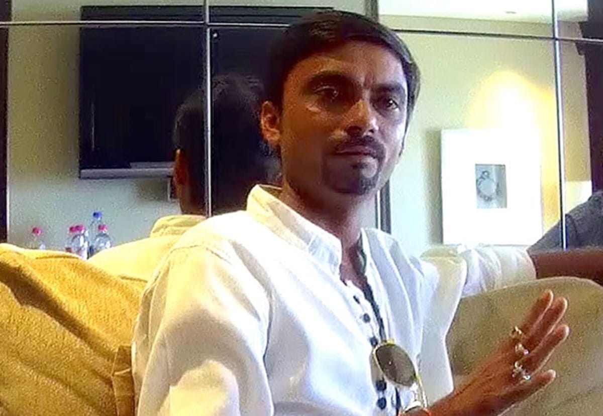 नील मुनवर