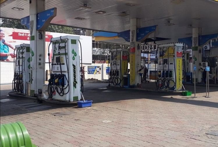 Petrol Diesel Price : पंजाब में 92.14 रुपये, चंडीगढ़ में 87.73 रुपये प्रति लीटर रहा पेट्रोल का भाव 