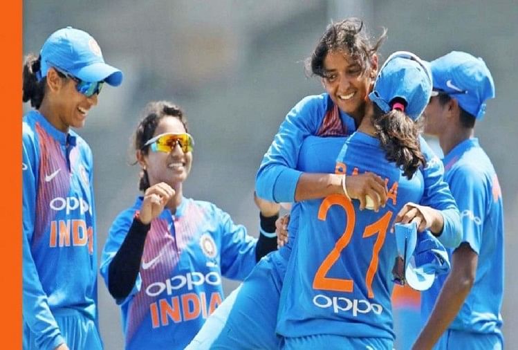 India Vs England 2nd Semi-final Icc Womens World T20 At ...