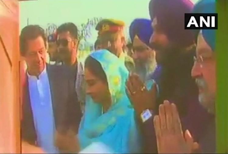 The foundation ceremony of Kartarpur corridor in Pakistan is today, Sidhu arrived