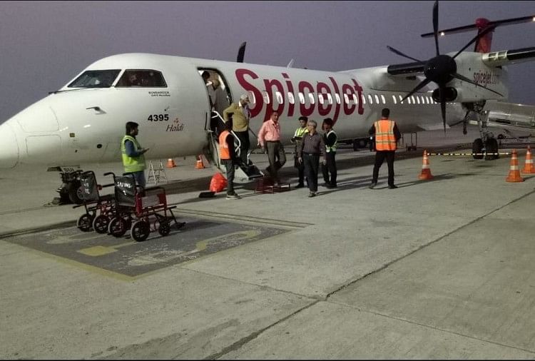 Spicejet To Start New Eight New International Flights From July And August ज ल ई स स प इसज ट श र कर ग आठ नई अ तरर ष ट र य उड न Amar Ujala Hindi News Live