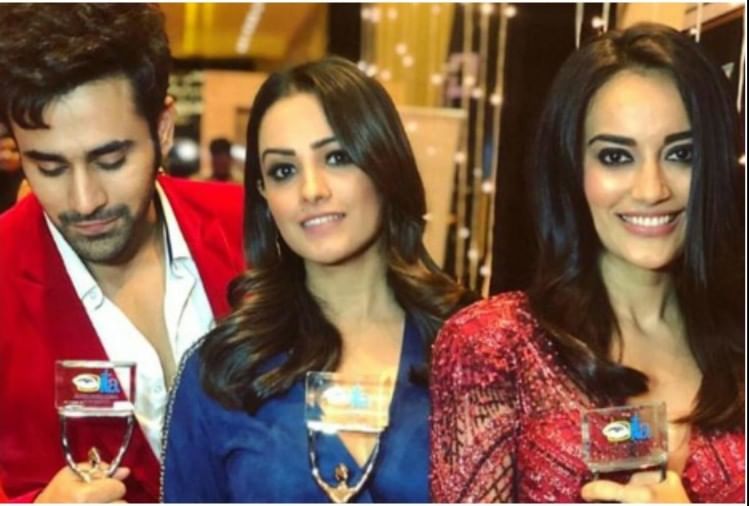 Ita Awards 2018 Complete Winners List Surbhi Chandna Divyanka Tripathi Naagin 3 Wins Ita Awards 2018 à¤¦ à¤µ à¤¯ à¤ à¤¬à¤¨ à¤¬ à¤¸ à¤ à¤à¤ à¤ à¤° à¤¸ à¤¤ à¤¨ à¤ à¤¨ à¤¨ à¤ à¤¤ à¤¦ à¤² à¤¯ à¤¹ à¤µ à¤¨à¤° à¤¸ à¤ à¤ª à¤° à¤² à¤¸ à¤ December 12, 2018 comments 0 colors awards & concerts.