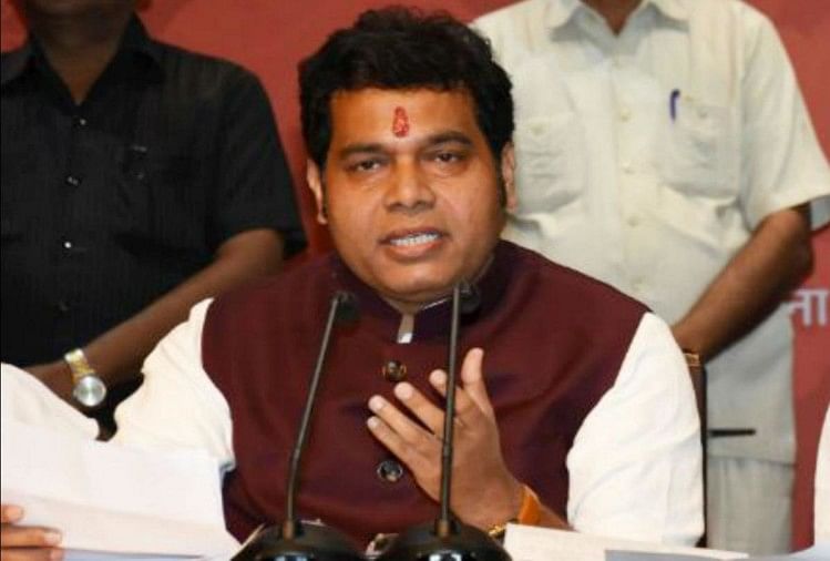 बिजली के दाम बढ़ने पर बोले ऊर्जा मंत्री, सपा-बसपा के पापों का परिणाम भुगतना पड़ रहा कैबिनेट मंत्री श्रीकांत शर्मा