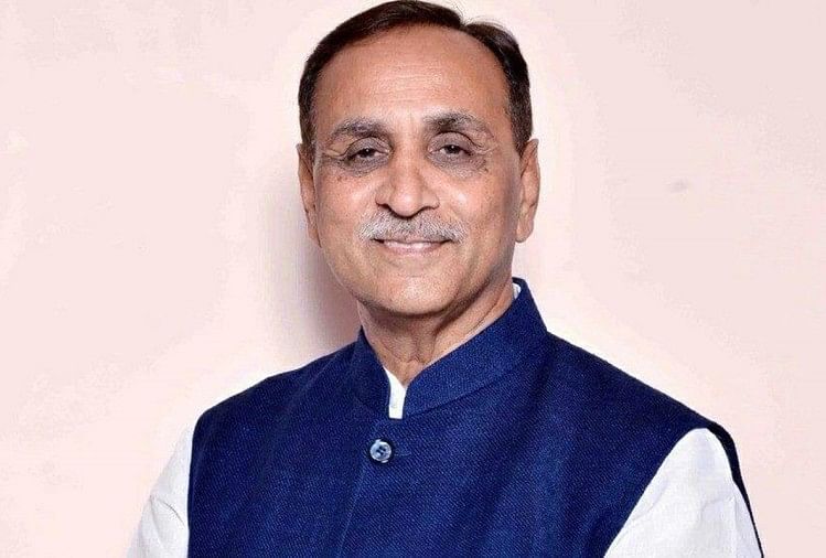 गुजरात ने लागू किया गरीबों को आरक्षण का कानून, रद्द हुई लोक सेवा परीक्षा विजय रुपाणी