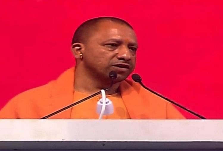 मुख्यमंत्री योगी आदित्यनाथ