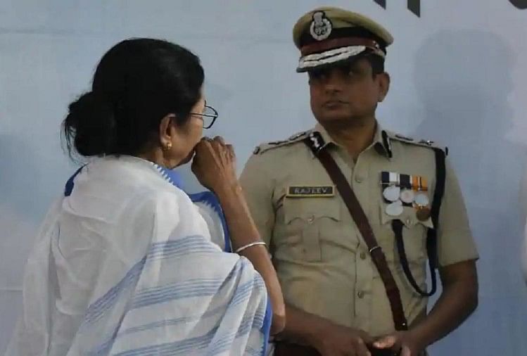 जनता का विश्वास जीतने की खातिर कोलकाता में ड्रामा बना छवि बनाने की लड़ाई पश्चिम बंगाल