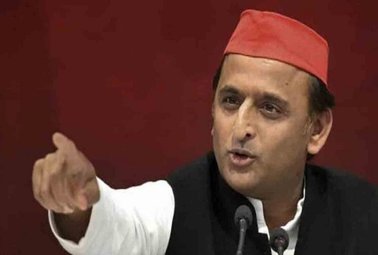 अखिलेश यादव