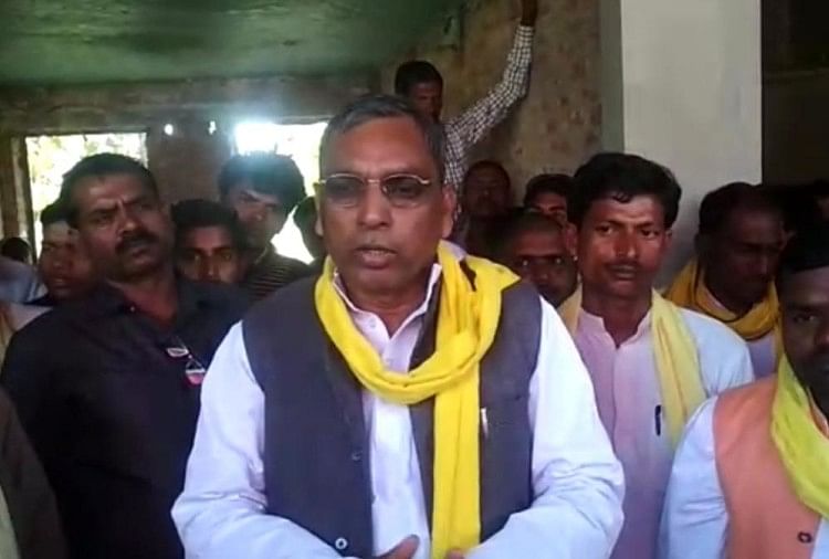 Mises à jour des élections de la 7e phase Purvanchal Ghazipur Om Prakash Rajbhar a déclaré que nous gagnerions au moins 45 à 47 sièges sur 54