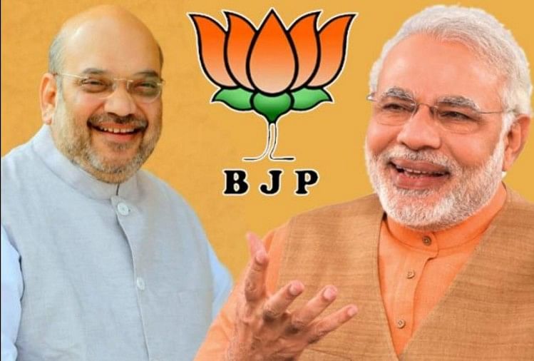 2014 में भाजपा सत्ता में नहीं थी और तब उनके वादों पर देश की जनता ने बहुमत से जिताया था।