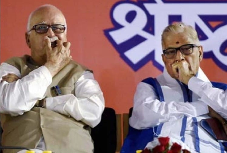 lal krishna advani, murli manohar joshi (File)