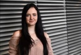 लॉरी हॉकिन्स