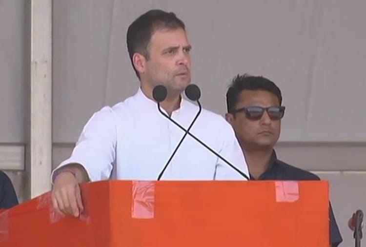 तेलंगाना में चुनावी रैली में राहुल गांधी