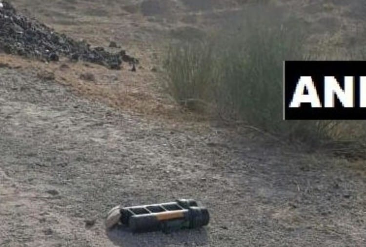 à¤à¤¿à¤à¤¦à¤¾ बम
