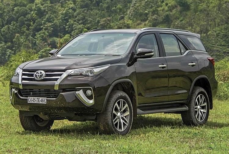 Toyota Innova Fortuner (File Photo)