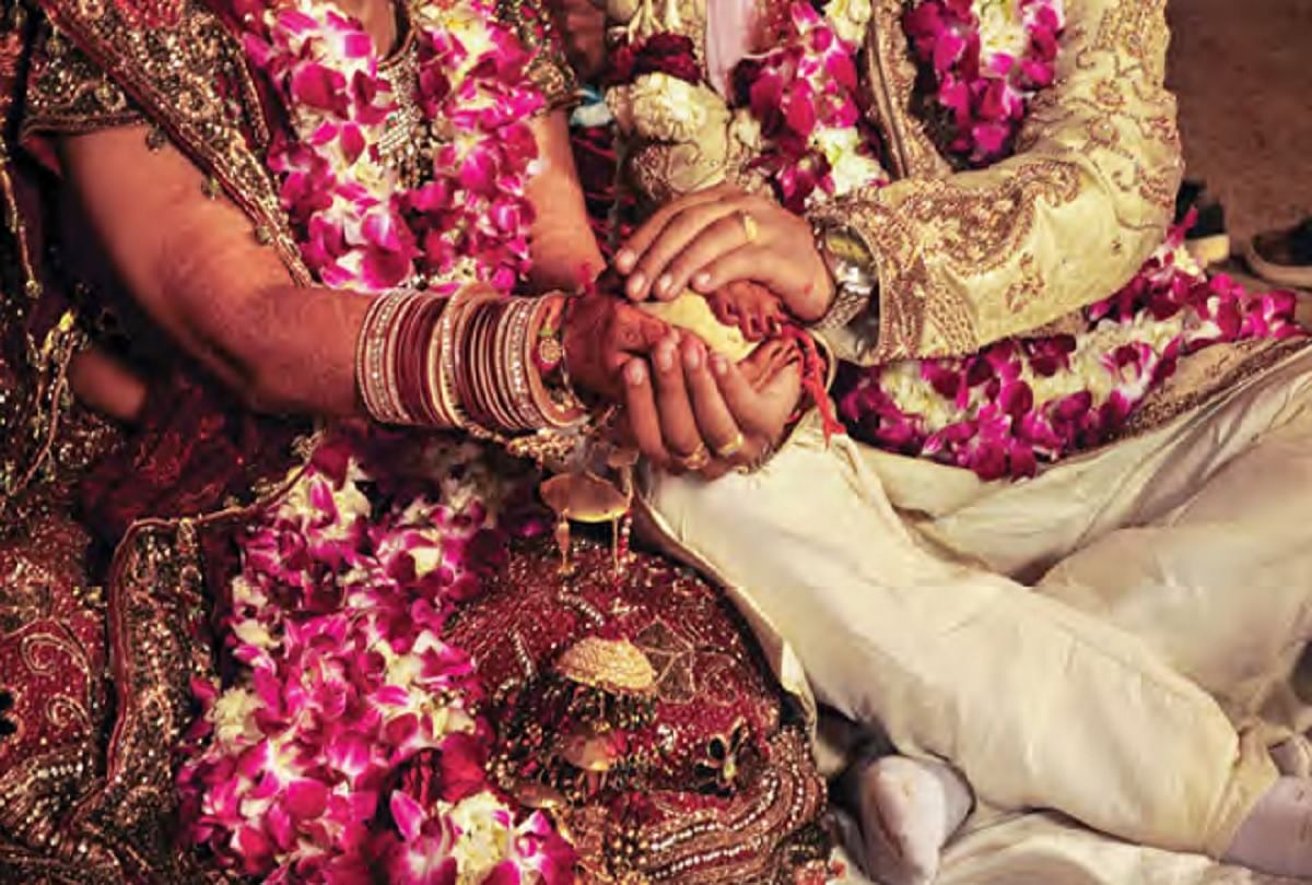 Punjab Haryana High Court Judgement In Case Of Marriage Age - कम उम्र में  शादी को लेकर हाईकोर्ट का अति महत्वपूर्ण फैसला, आदेश- रजिस्ट्रेशन किया जाए -  Amar Ujala Hindi News Live