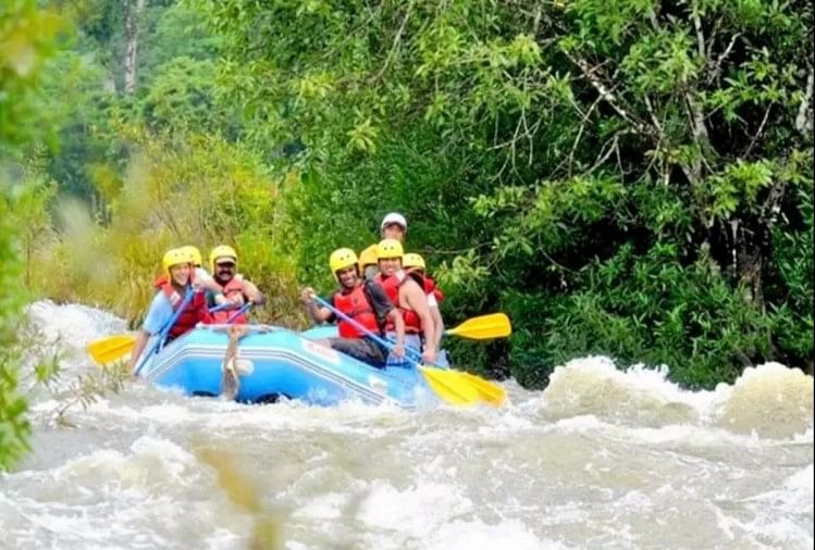 Rafting started in Rishikesh again after Two months