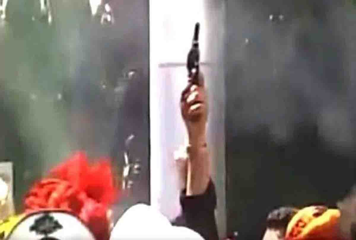 Youth Done Harsh Firing In Barat, Photo Viral On Social Media - हरिद्वार:  युवक ने बरात में की हर्ष फायरिंग, सोशल मीडिया पर वायरल हुई फोटो - Amar  Ujala Hindi News Live
