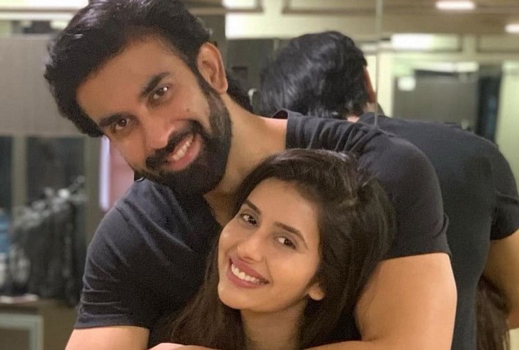 Sushmita Sen Brother Rajeev Sen Tie The Knot With Charu Asopa - दीपिका