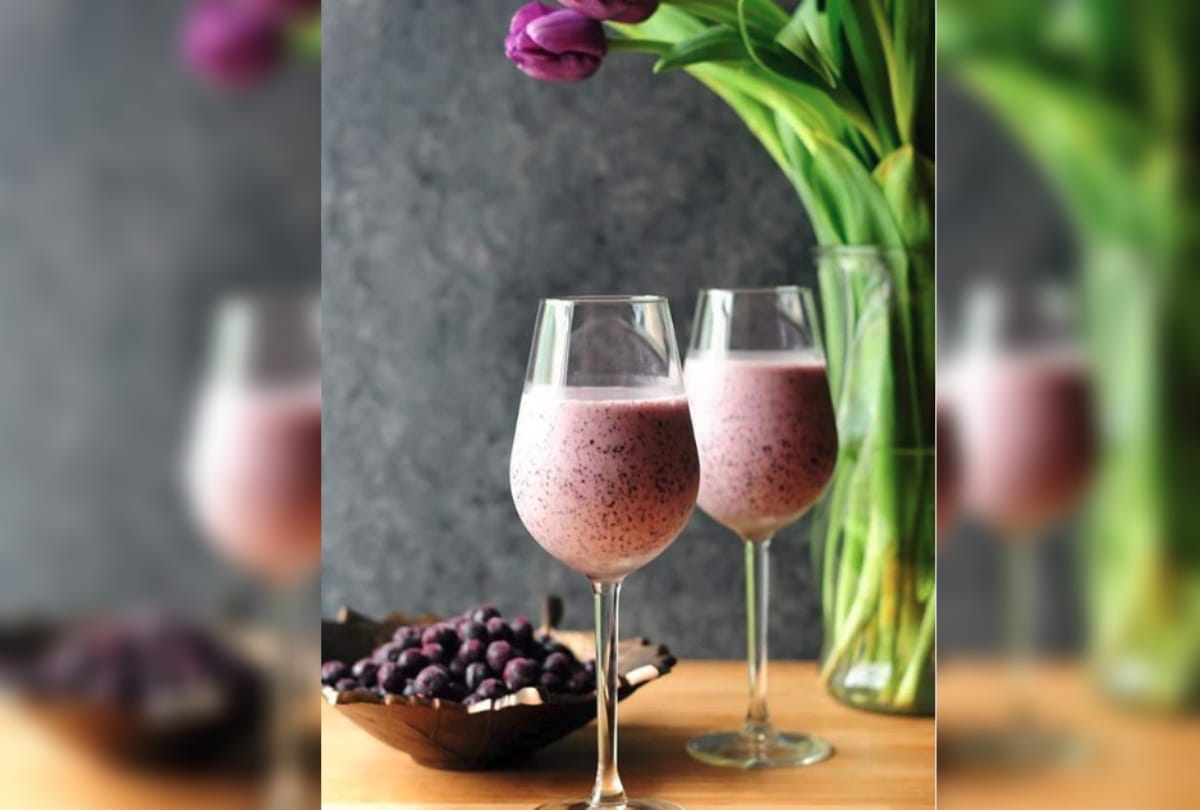 blueberry chia smoothie