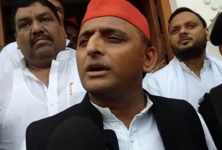 अपराध बढ़ने के आरोप पर भाजपा ने अखिलेश को याद दिलाया मुलायम का बयान, कहा- अपने गिरेबां में झांकें सपा के राष्ट्रीय अध्यक्ष अखिलेश यादव।