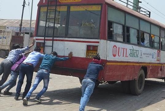 Roadways Buses Cheating Orders In The Air अफसरों के आदेश हवा में धोखा दे रहीं रोडवेज बसें 2479