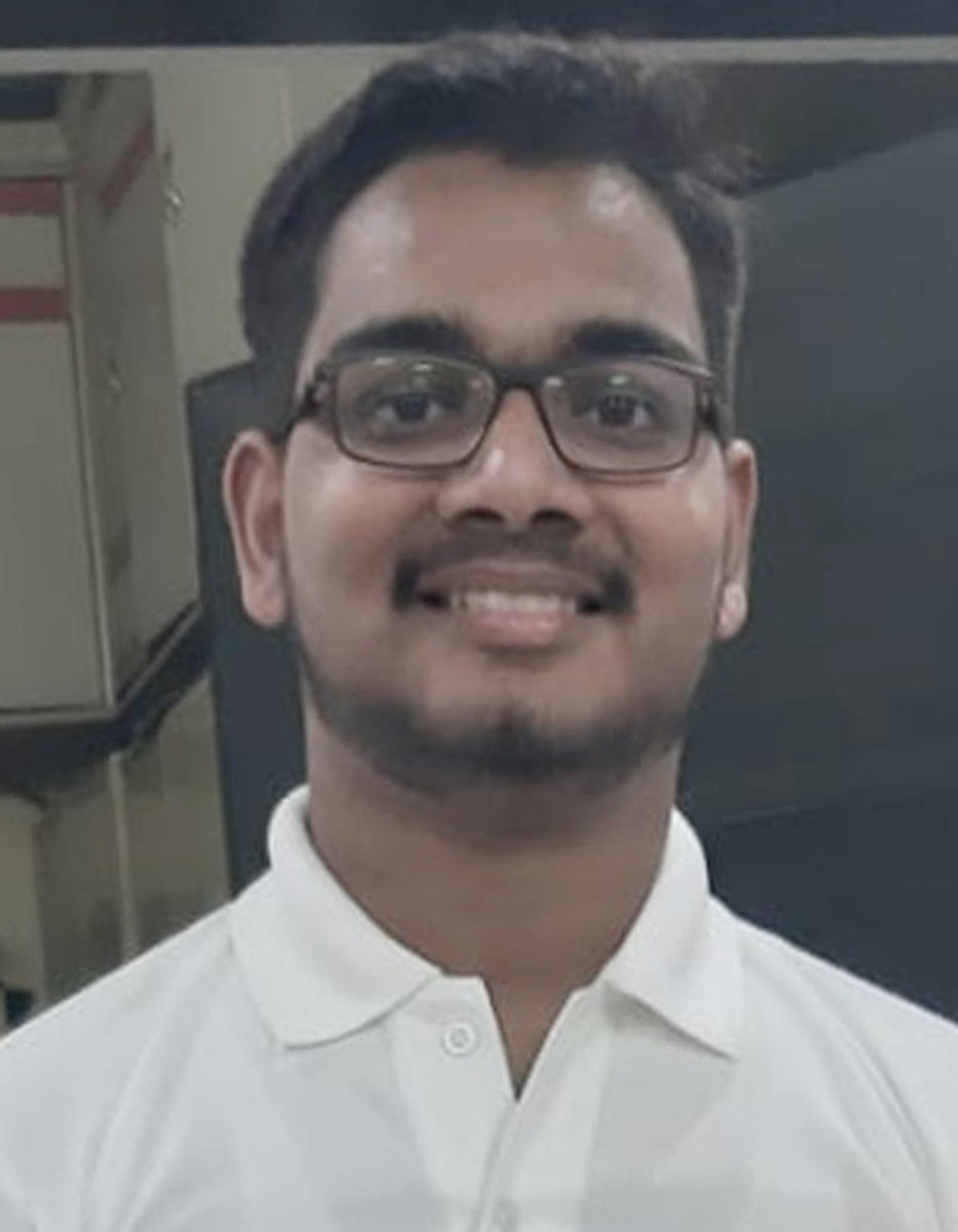 निकेत जैन । ऑल इंडिया में 175 वां रैंक ।