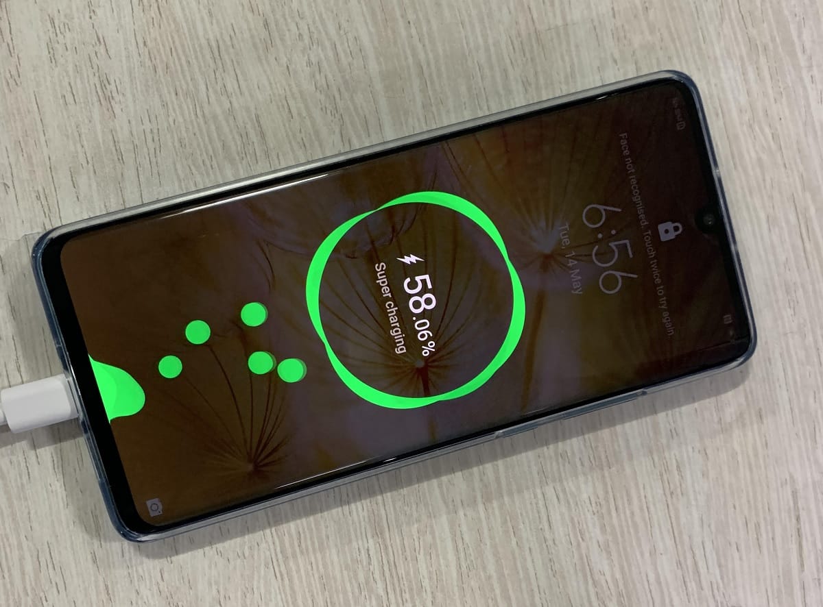 Huawei P30 Pro Review : рд╕рд┐рд░реНрдл рдХреИрдорд░рд╛ рд╣реА рдирд╣реАрдВ рд╣рд░ рдорд╛рдпрдиреЗ рдореЗрдВ рджрдорджрд╛рд░ рд╣реИ рдпрд╣ рд╕реНрдорд╛рд░реНрдЯрдлреЛрди
