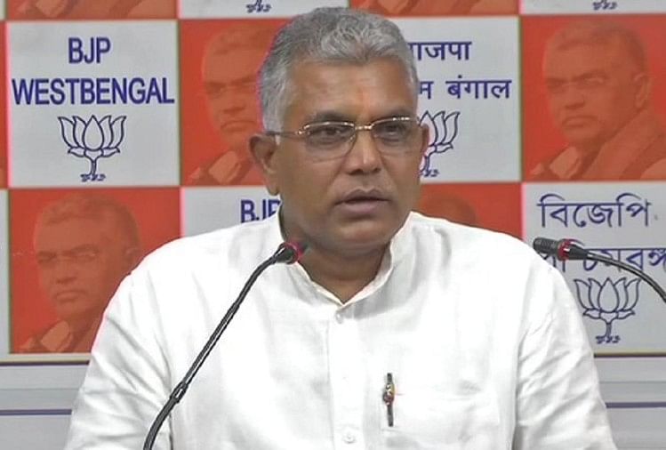 West Bengal Bjp Chief Dilip Ghosh Said If Being Attacked Beat The Police  And Tmc Workers - बंगाल भाजपा अध्यक्ष का विवादित बयान, कहा- हमला हो तो  पुलिस और टीएमसी कार्यकर्ताओं को