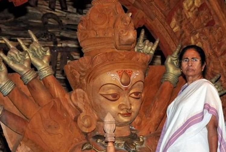बंगाल में दुर्गा पूजा का आयोजन करेगी भाजपा, दीदी की बंगाली छवि को तोड़ने का बनाया प्लान बंगाल में दुर्गा पूजा का आयोजन करेगी भाजपा