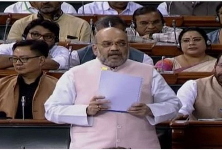 राज्यसभा में पेश होगा कश्मीर में राष्ट्रपति शासन बढ़ाने वाला विधेयक, पास कराना होगी चुनौती गृह मंत्री अमित शाह (फाइल फोटो)