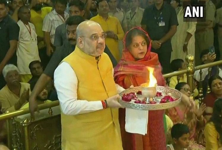 जगन्नाथ रथयात्रा आज से शुरू, सुबह चार बजे अमित शाह ने पत्नी संग की पूजा अमित शाह-सोनल शाह