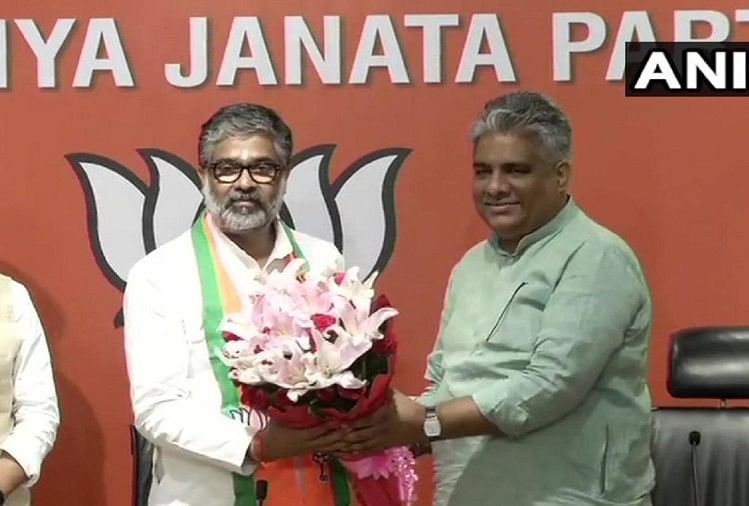 भाजपा में शामिल हुए नीरज शेखर