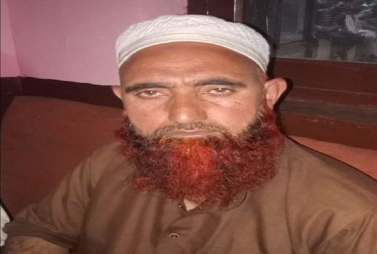 दिल्ली पुलिस की स्पेशल सेल को बड़ी कामयाबी, श्रीनगर से जैश-ए-मोहम्मद का आतंकी गिरफ्तार आतंकवादी बसीर अहमद