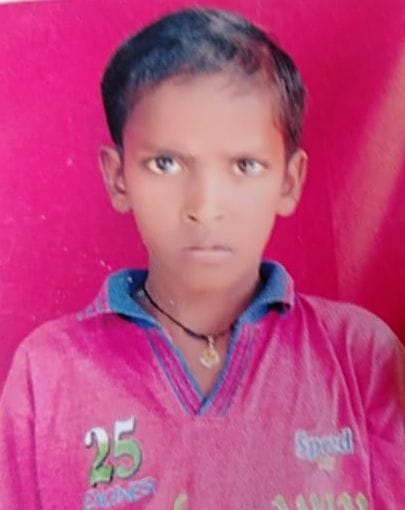 हरदोई में नाले में डूबे छात्र अमित की फाइल फोटो। हरदोई में नाले में डूबे छात्र अमित की फाइल फोटो।