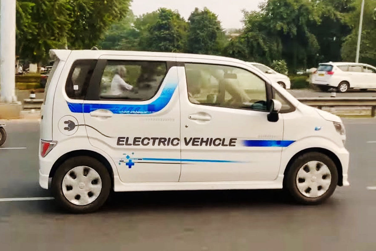 Maruti Suzuki Wagonr Electric May Showcase In Auto Expo 2020 Mileage 150 Km  On Single Charge - Maruti Suzuki Wagon R इलेक्ट्रिक अगले साल ऑटो एक्सपो में  होगी लांच, 150 Km की