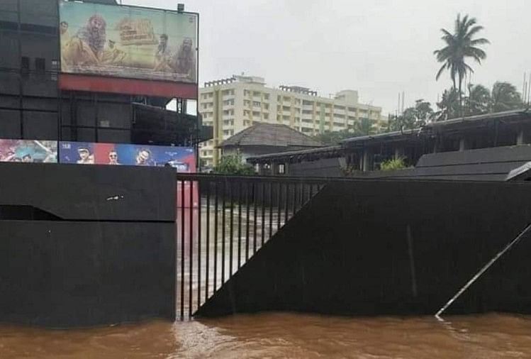 केरल में बारिश को लेकर रेड अलर्ट जारी, खोला गया कल्लार्कुट्टी बांध का दरवाजा केरल में भारी बारिश का कहर जारी रहेगा