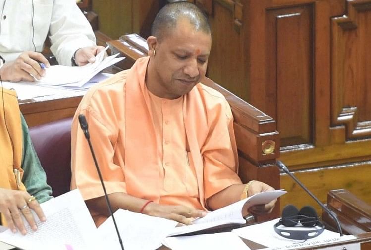 मुख्यमंत्री योगी आदित्यनाथ