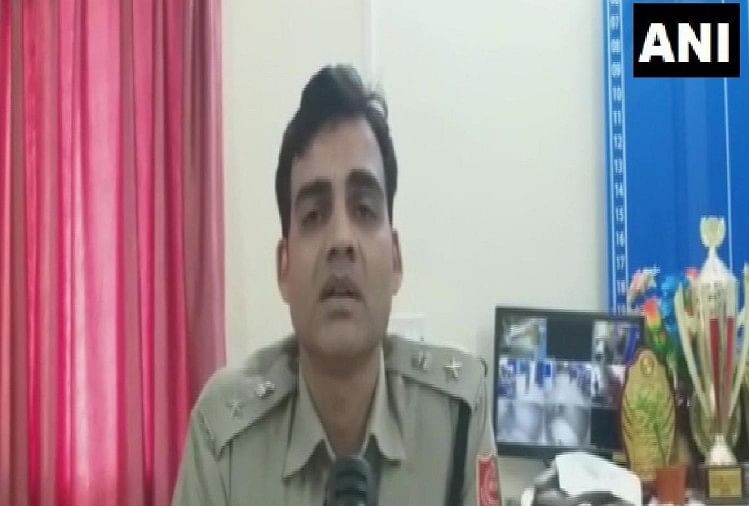 Bodies of a middle-aged couple found in 2 separate suitcases inside their house in West Bengal